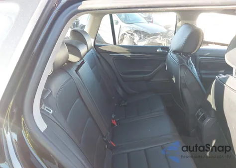 2014 Volkswagen Jetta Sportwagen 2.0L Tdi z USA, uszkodzony, nr VIN 3VWPL7AJ4EM623564